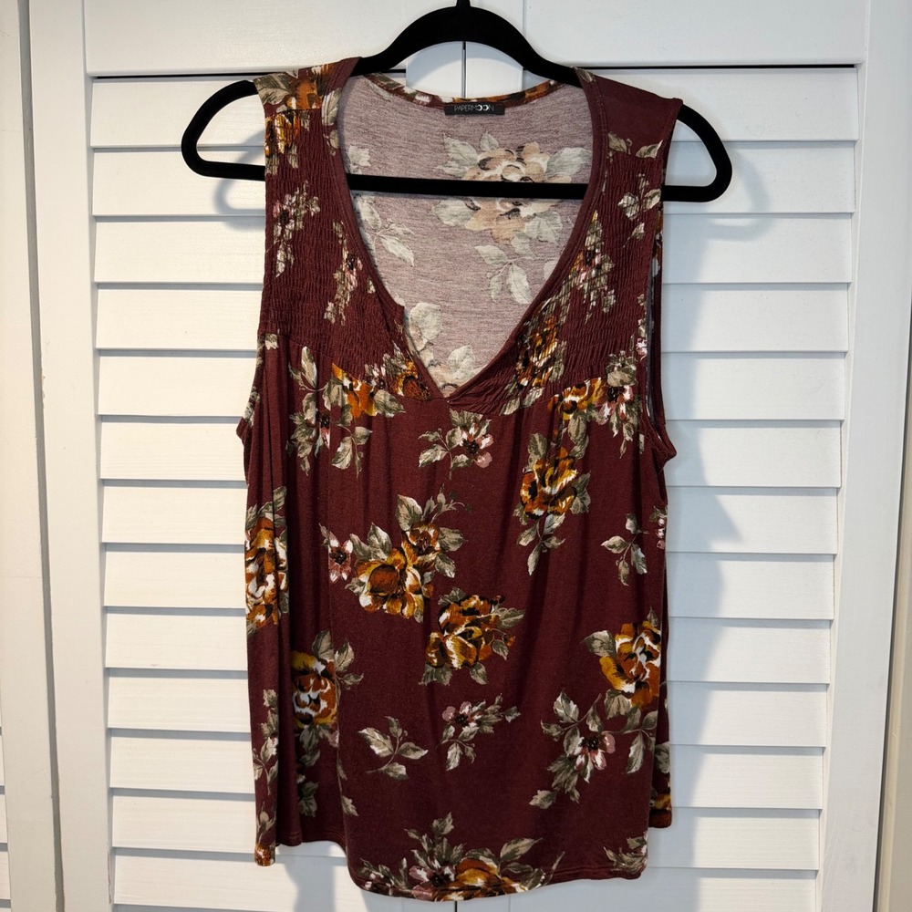 Papermoon Floral Sleeveless Blouse Womens 1X Smocked V Neck Rayon Tank Top